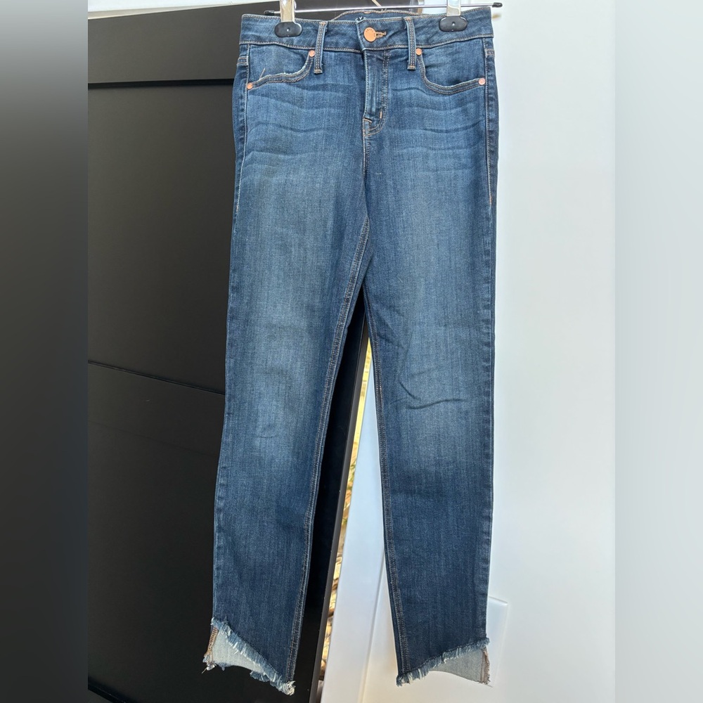 Level 99 Distressed Skinny Jeans